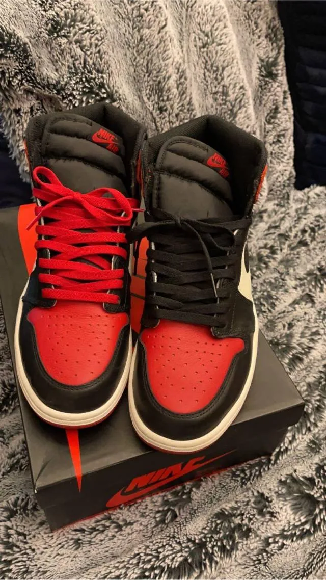 2017 Retro 1 Bread Toes