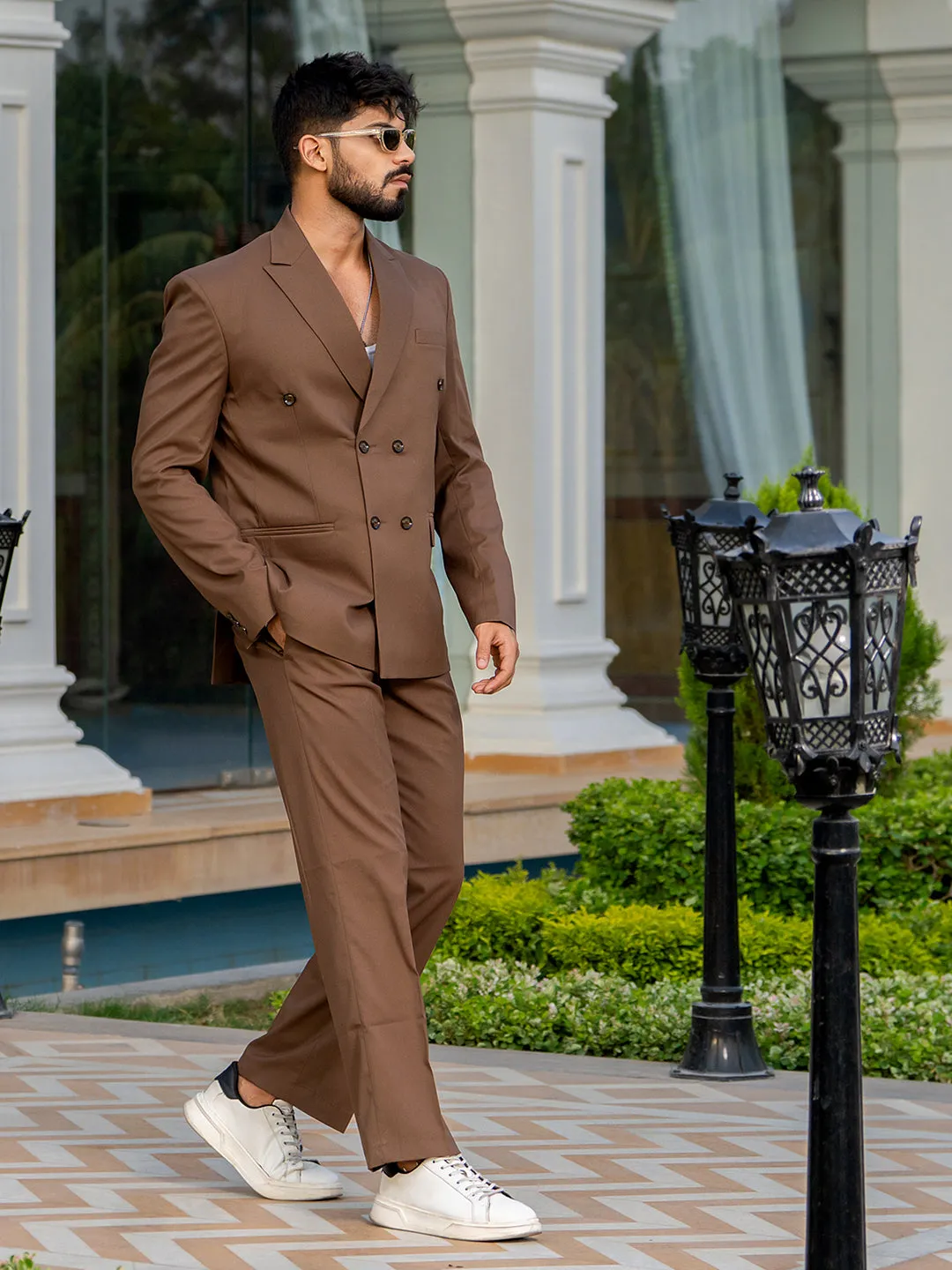 Brown Loose Fit Men's Suit