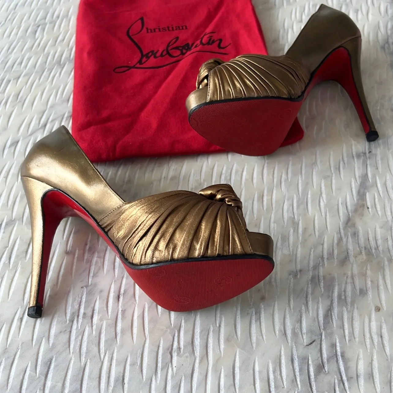 CHRISTIAN  LOUBOUTIN-Bronze Lady Gres 120mm Metallic Leather-Platform Peep Toe Pumps