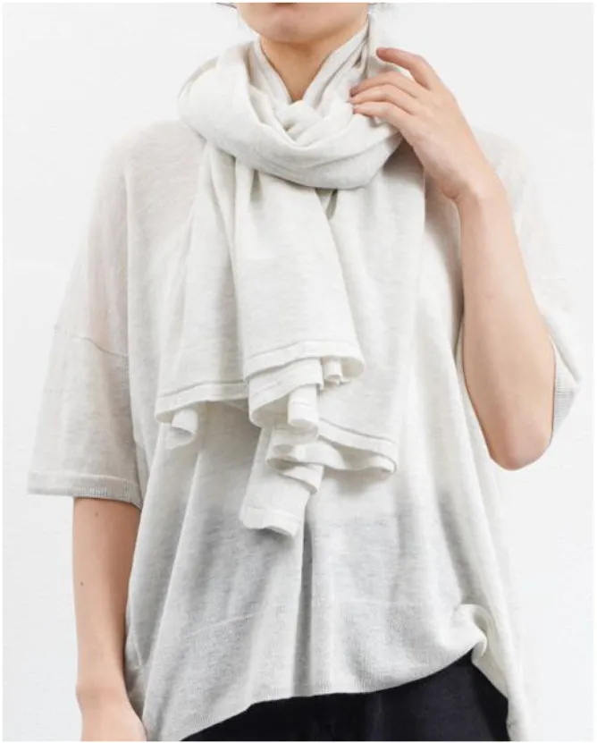 C.T.Plage Cashmere Scarf in Light Grey 