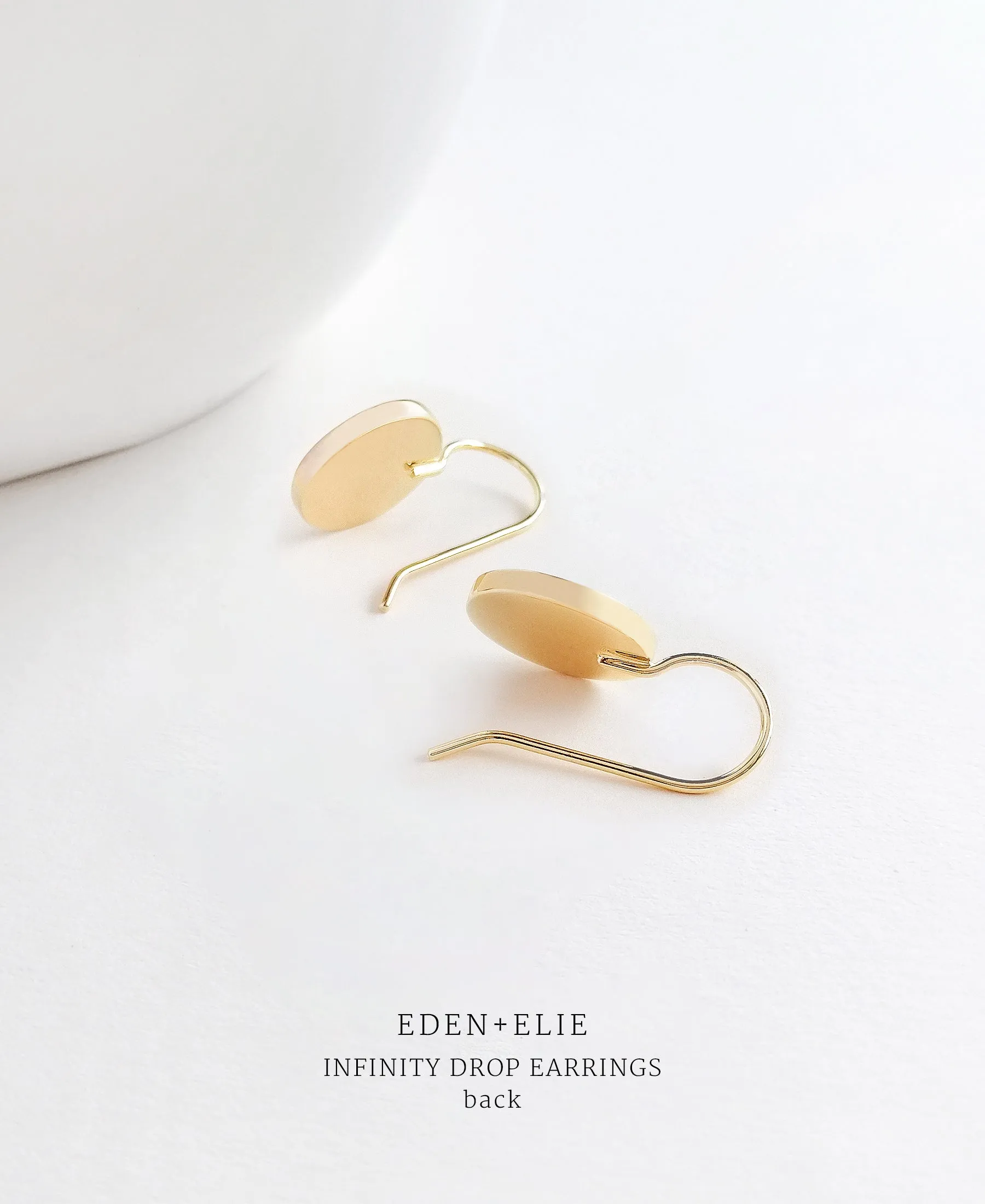 EDEN + ELIE Infinity drop earrings - shell