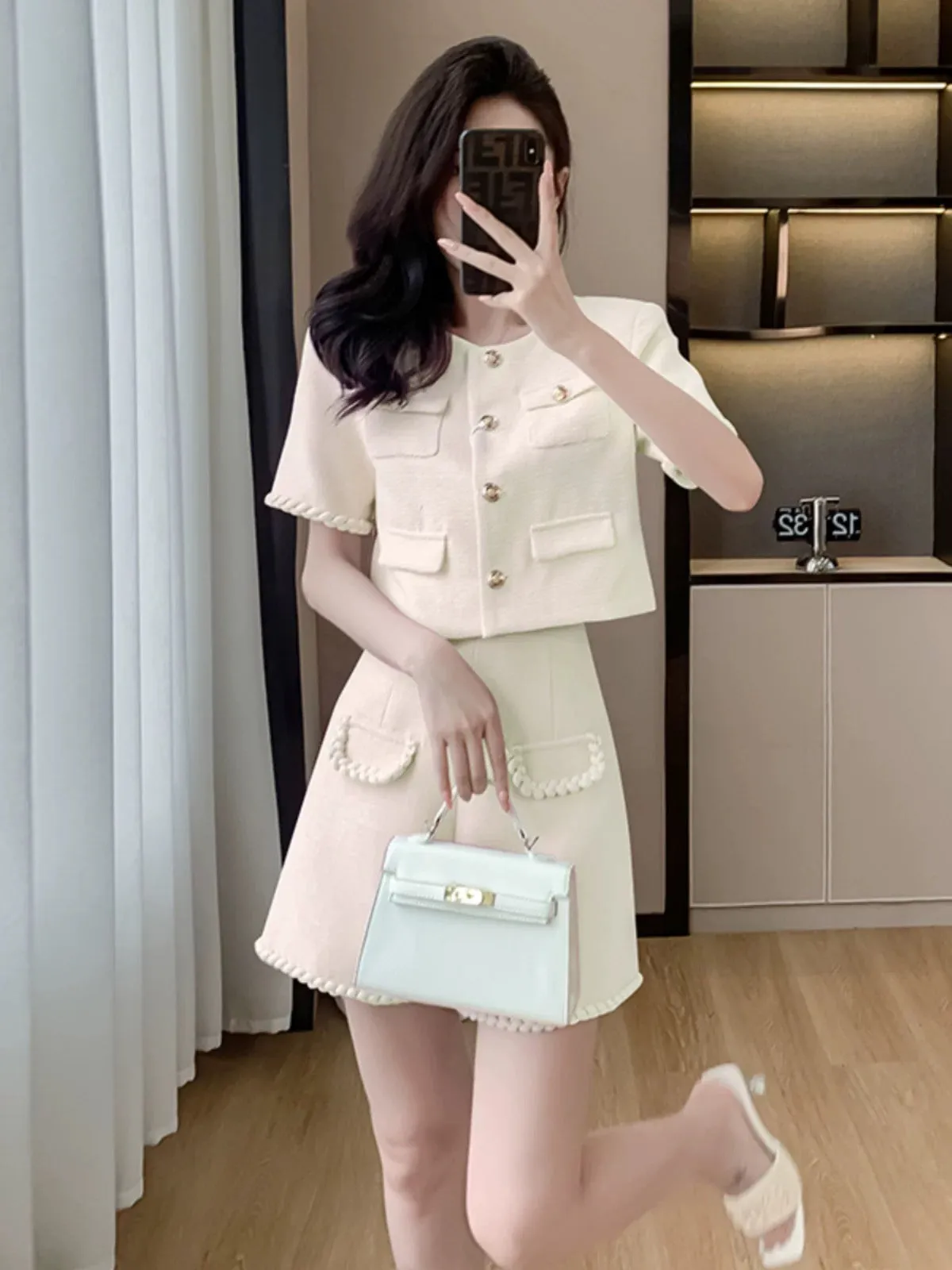 High-end French petite dress white short-sleeved small fragrant style jacket shorts two-piece suit for women 2024 summer wear