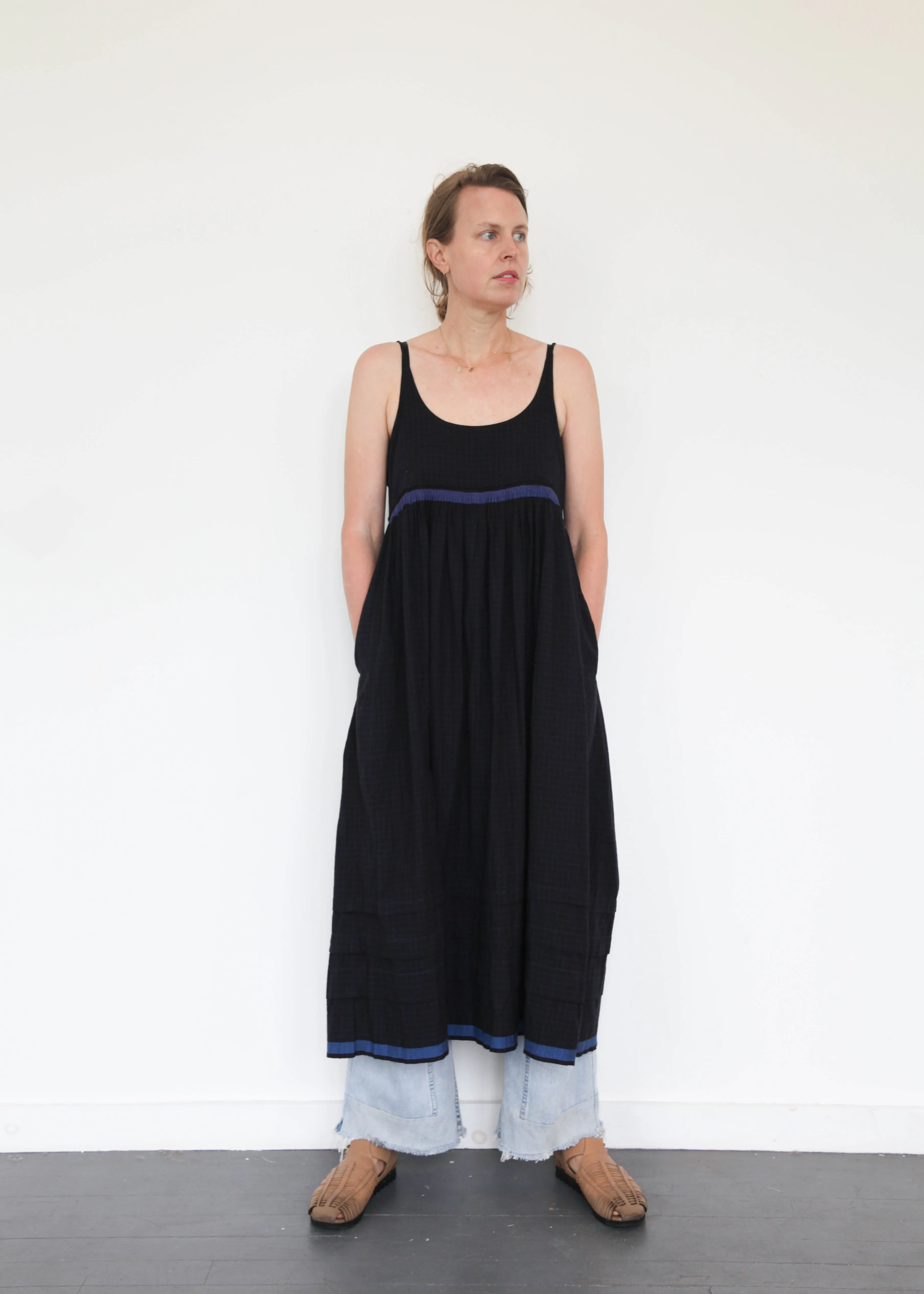 Kanni - 14 Slip Dress