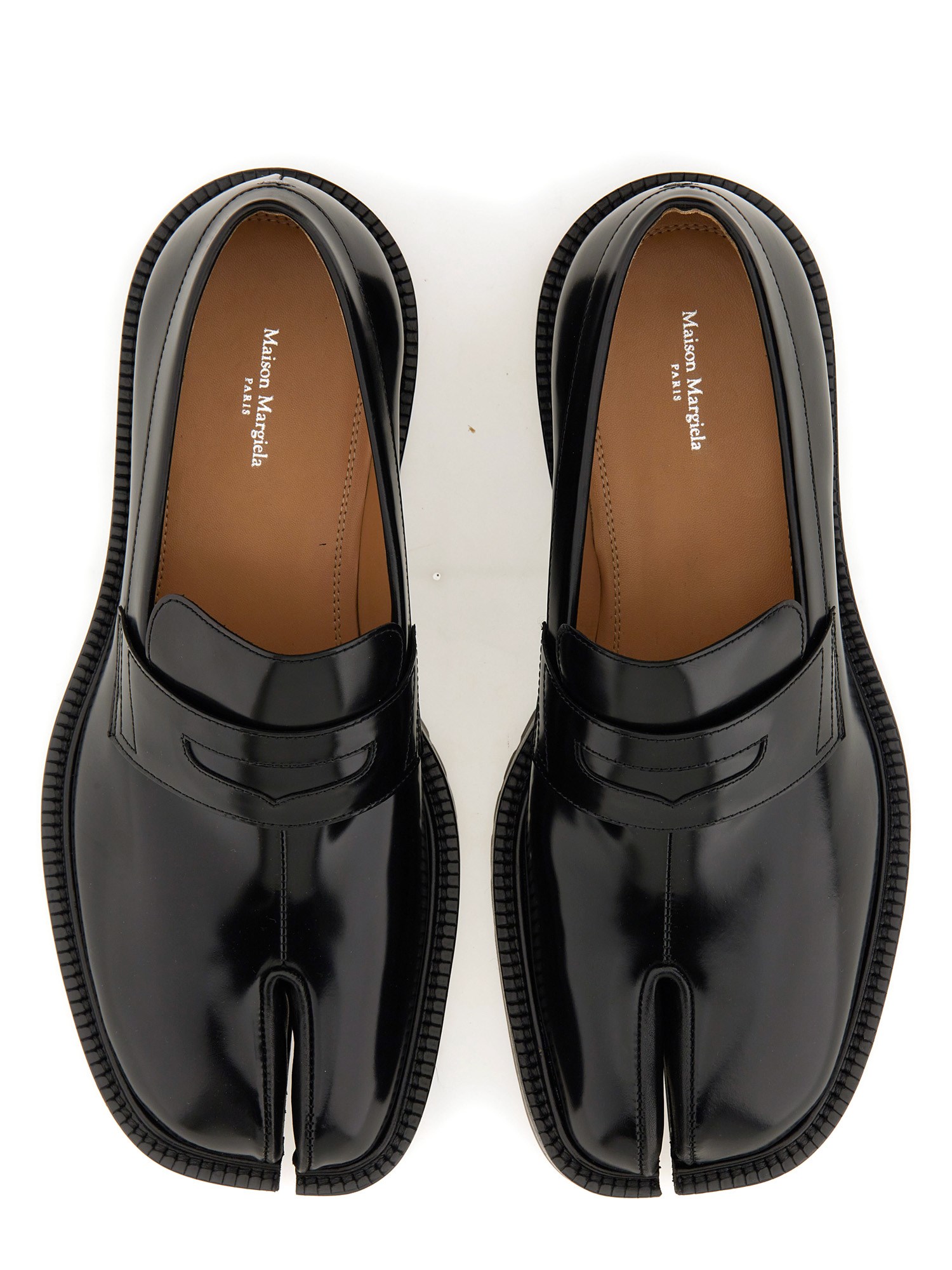 MAISON MARGIELA    LEATHER TABI LOAFER