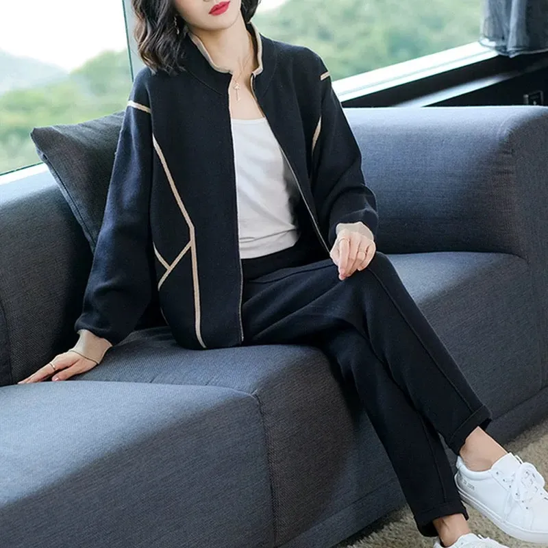 Mom Autumn Jacket 2024 New Middle-aged and Elderly Sportswear Suit for Middle-aged Women Spring and Autumn Casual Knitted Tops