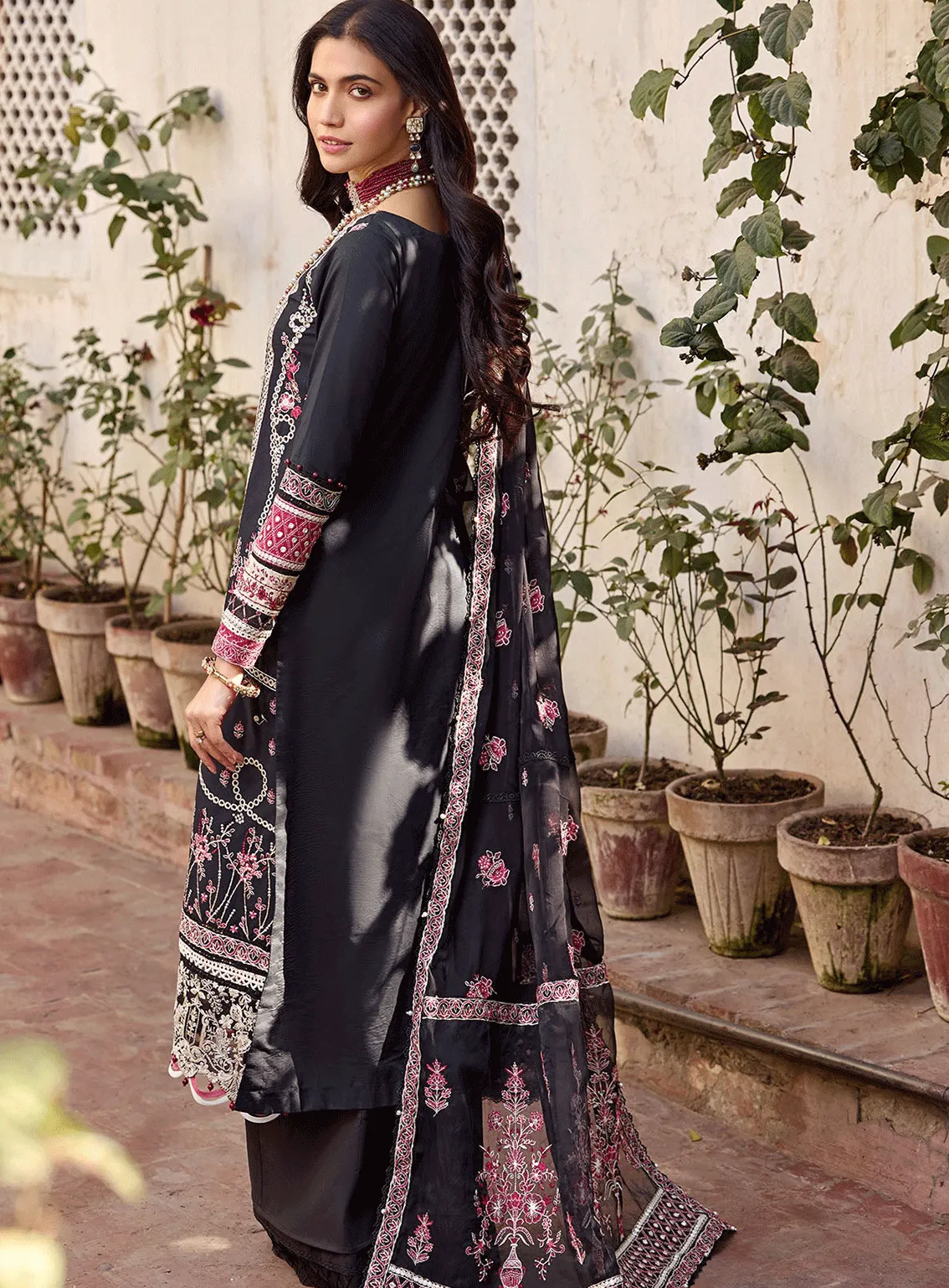 Motifz Embroidered Lawn Unstitched 3 Piece Suit - MTF23EL 4048 FLEUR