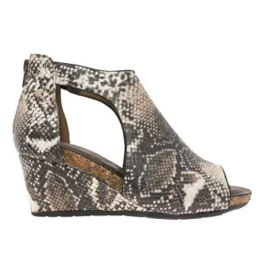 Pierre Dumas Women's Podium-5 Peep Toe Wedge Taupe Combo 22361-646