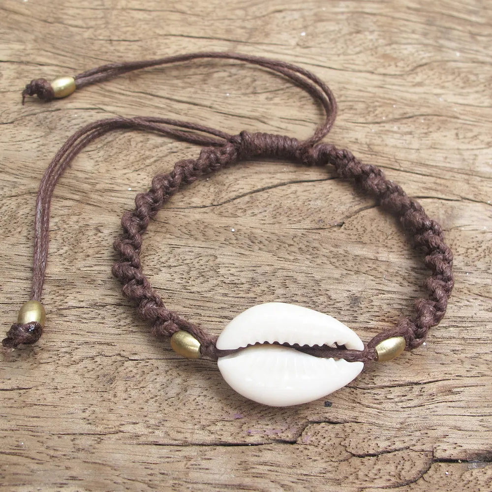 Seabreeze Shell Bracelet