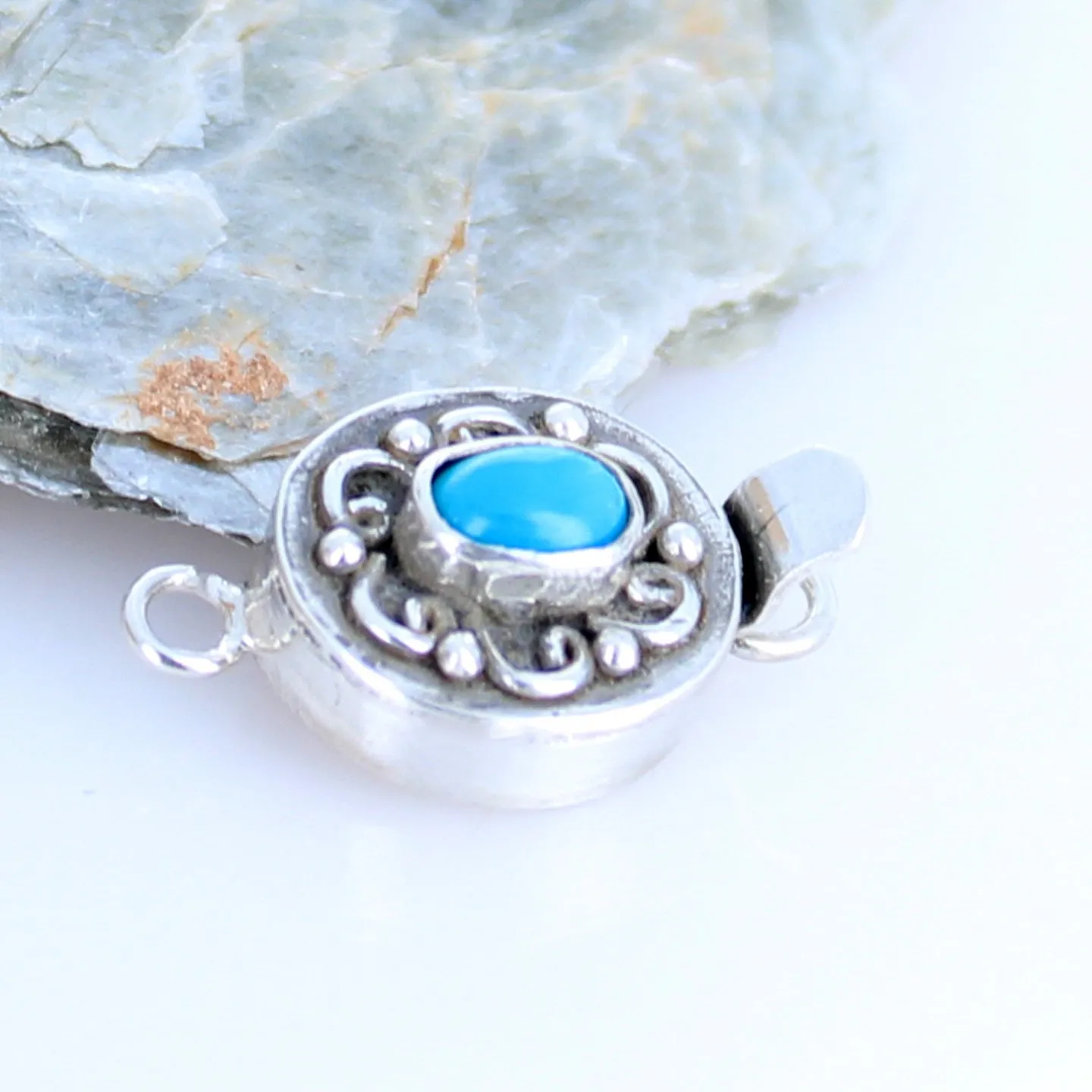 Sleeping Beauty Turquoise Clasp Sky Blue Wire Design Oval