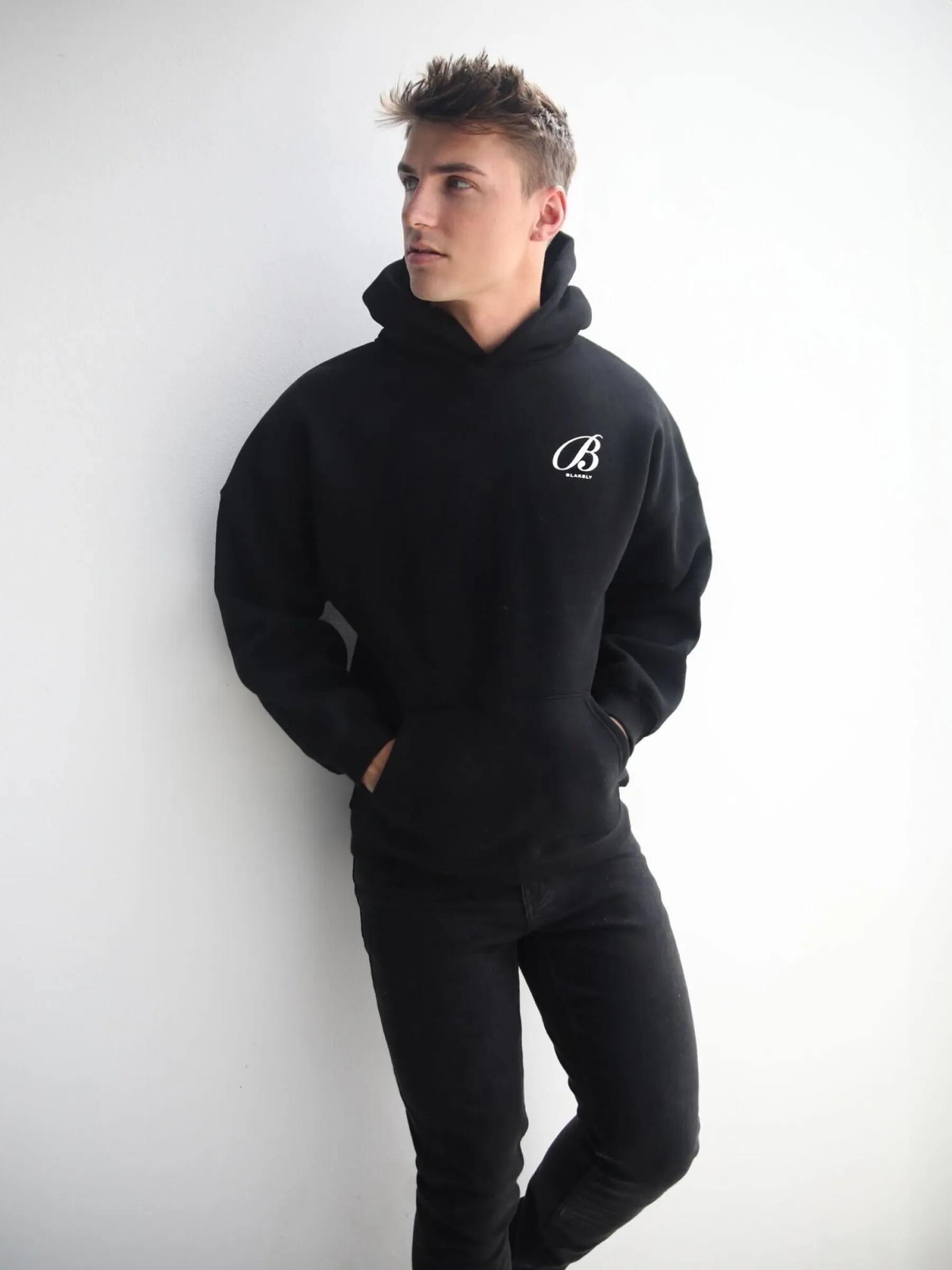 Vita Relaxed Hoodie - Black