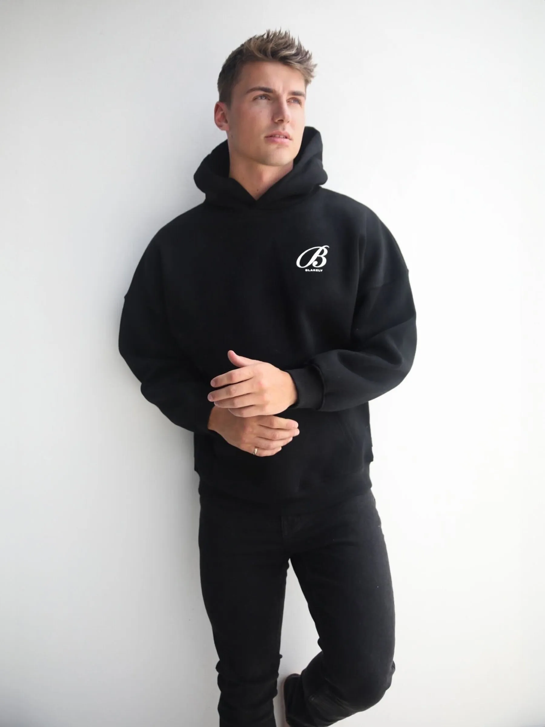 Vita Relaxed Hoodie - Black