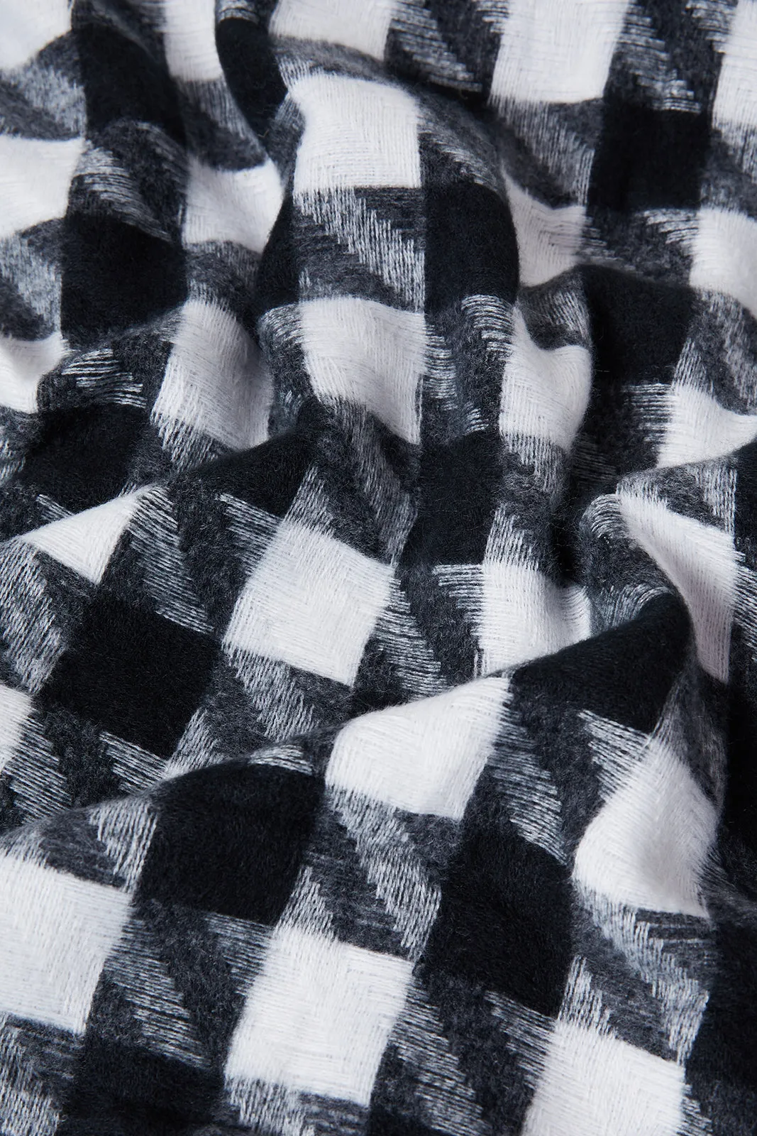 Women Black And White Knitted Blanket Scarf